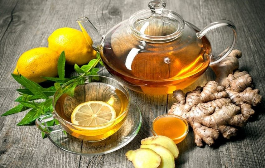 Імбирний чай з медом і лимоном Імбирний чай з медом і лимоном