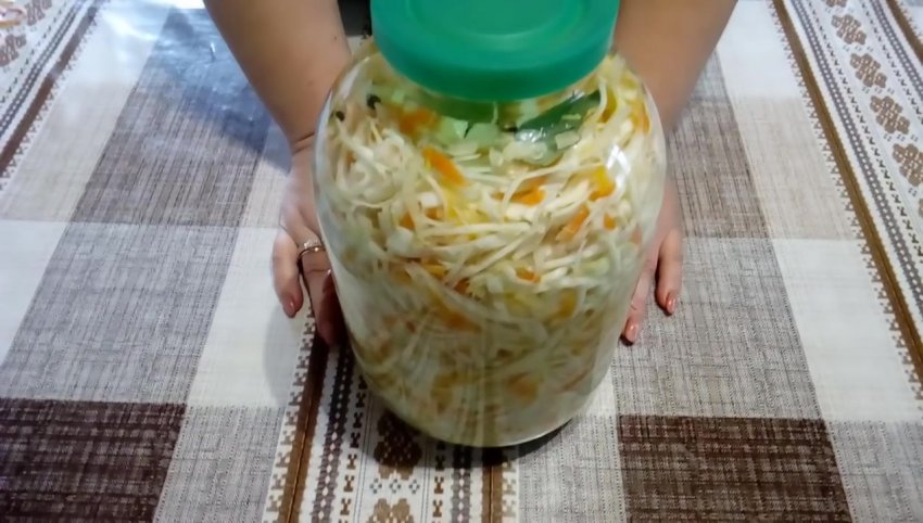 капуста квашенная рецепт с яблоками и морковью. Смотреть фото капуста квашенная рецепт с яблоками и морковью. Смотреть картинку капуста квашенная рецепт с яблоками и морковью. Картинка про капуста квашенная рецепт с яблоками и морковью. Фото капуста квашенная рецепт с яблоками и морковью