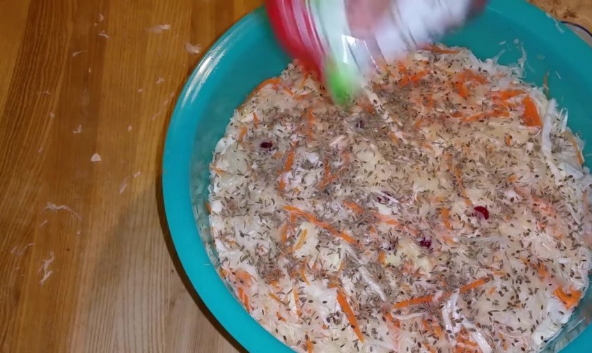 капуста квашенная рецепт с яблоками и морковью. Смотреть фото капуста квашенная рецепт с яблоками и морковью. Смотреть картинку капуста квашенная рецепт с яблоками и морковью. Картинка про капуста квашенная рецепт с яблоками и морковью. Фото капуста квашенная рецепт с яблоками и морковью