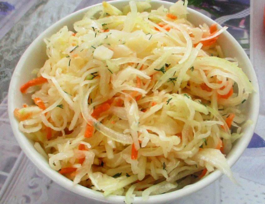 капуста квашенная рецепт с яблоками и морковью. Смотреть фото капуста квашенная рецепт с яблоками и морковью. Смотреть картинку капуста квашенная рецепт с яблоками и морковью. Картинка про капуста квашенная рецепт с яблоками и морковью. Фото капуста квашенная рецепт с яблоками и морковью