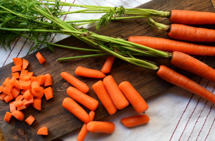 Торішня моркву в Україні стає все дешевше Торішня моркву в Україні стає все дешевше