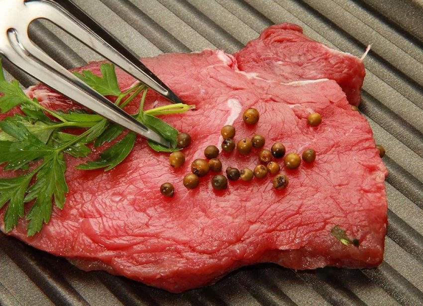 Ірландські фермери закликають міністра «відмовитися від всіх умов» при отриманні «яловичого» пакету допомоги від ЄС Ірландські фермери закликають міністра «відмовитися від всіх умов» при отриманні «яловичого» пакету допомоги від ЄС