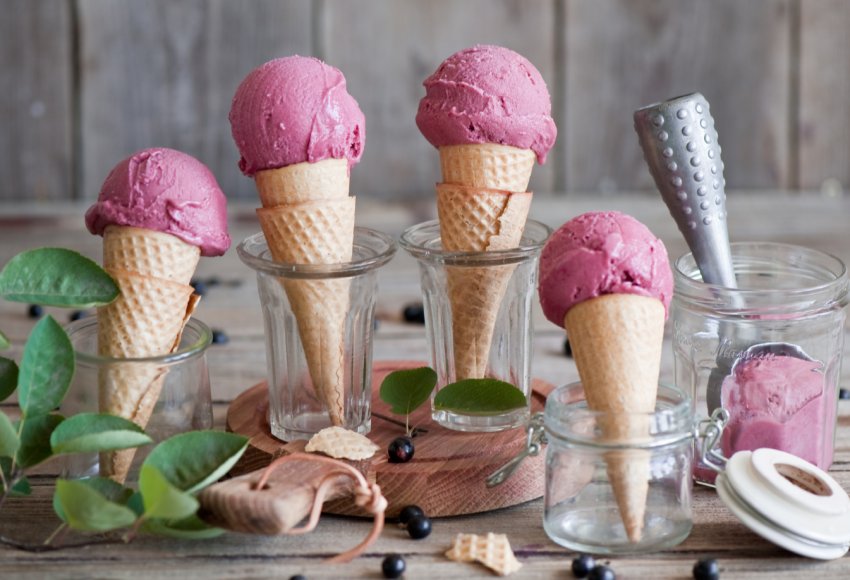 Російські молочники порадують жителів столиці морозивом зі свининою, сиром і креветками