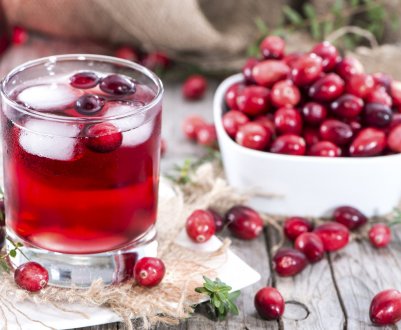 Користь і шкода брусничного морсу для людини