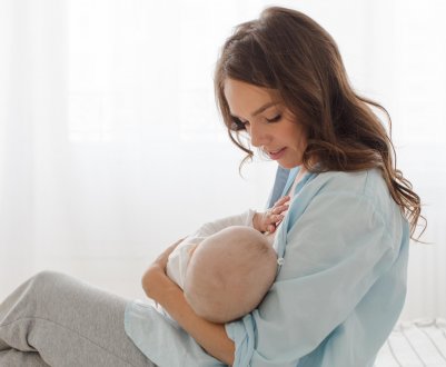 Можна брусницю мамі в період годування груддю