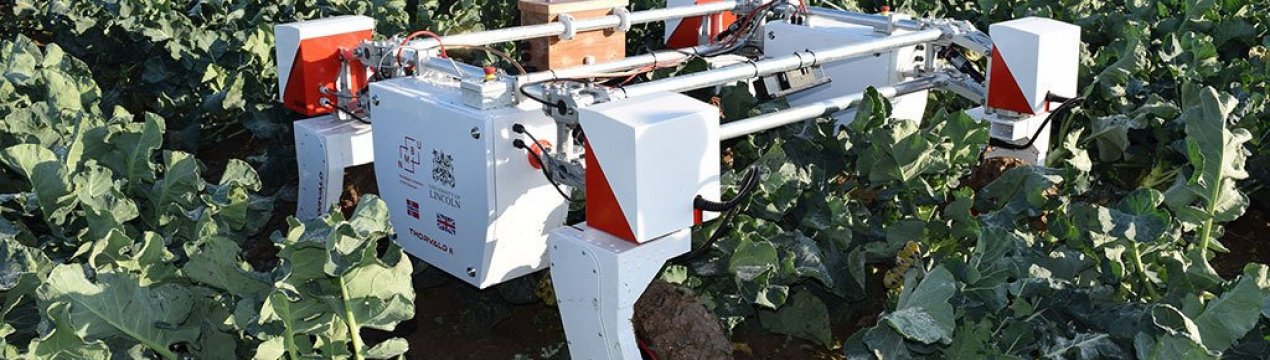 Британський університет взявся за створення першого в світі агро-робототехнического центру