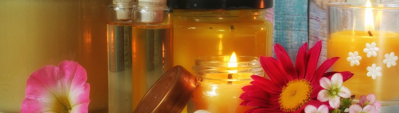 Хустські бджолярі готують лікувальні препарати з меду, прополісу і пилку