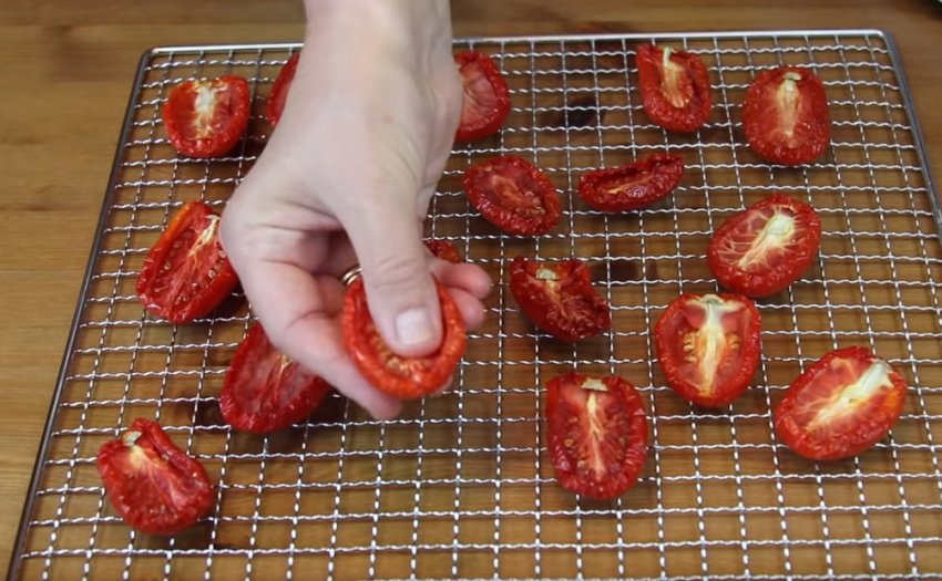 М'якоть томатів