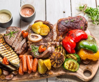 Російські лікарі розповіли, які фермерські продукти можна виключити з раціону, а які не можна