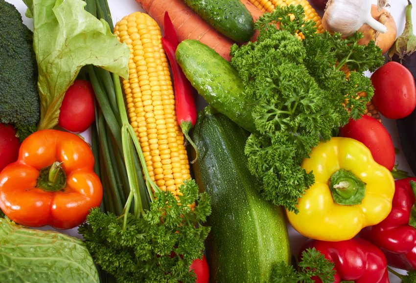 В Росії не дорожчають капуста і помідори — спасибі щедрого врожаю та імпорту В Росії не дорожчають капуста і помідори — спасибі щедрого врожаю та імпорту