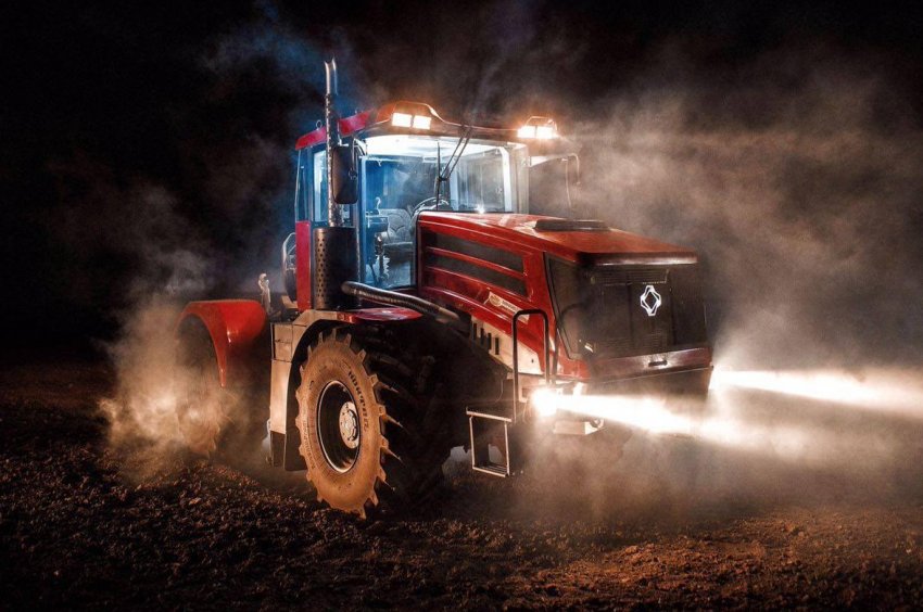 Російські механізатори битимуться в Мордовії за унікальний трактор Російські механізатори битимуться в Мордовії за унікальний трактор