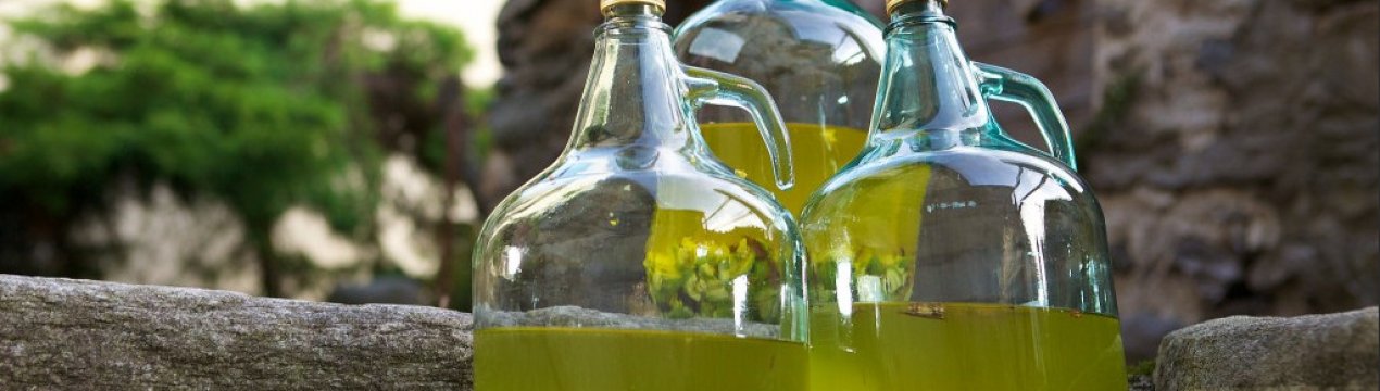 Як зробити настоянку з аґрусу на горілці?