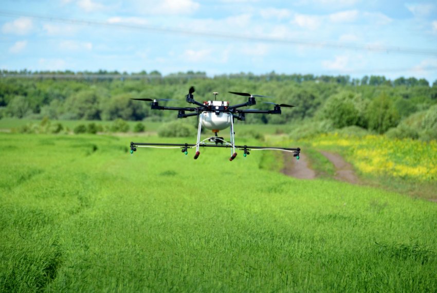 Дрони витісняють сільськогосподарську авіацію України